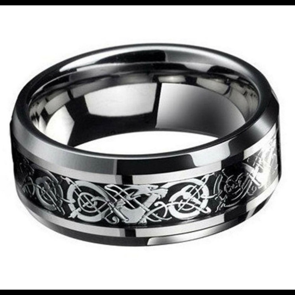 Stainless Steel Comfort fit Dragon Ring sz8 unisex